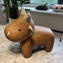 牛凳子换鞋凳创意乔迁礼物动物造型落地摆件客厅软装装饰暖房矮凳