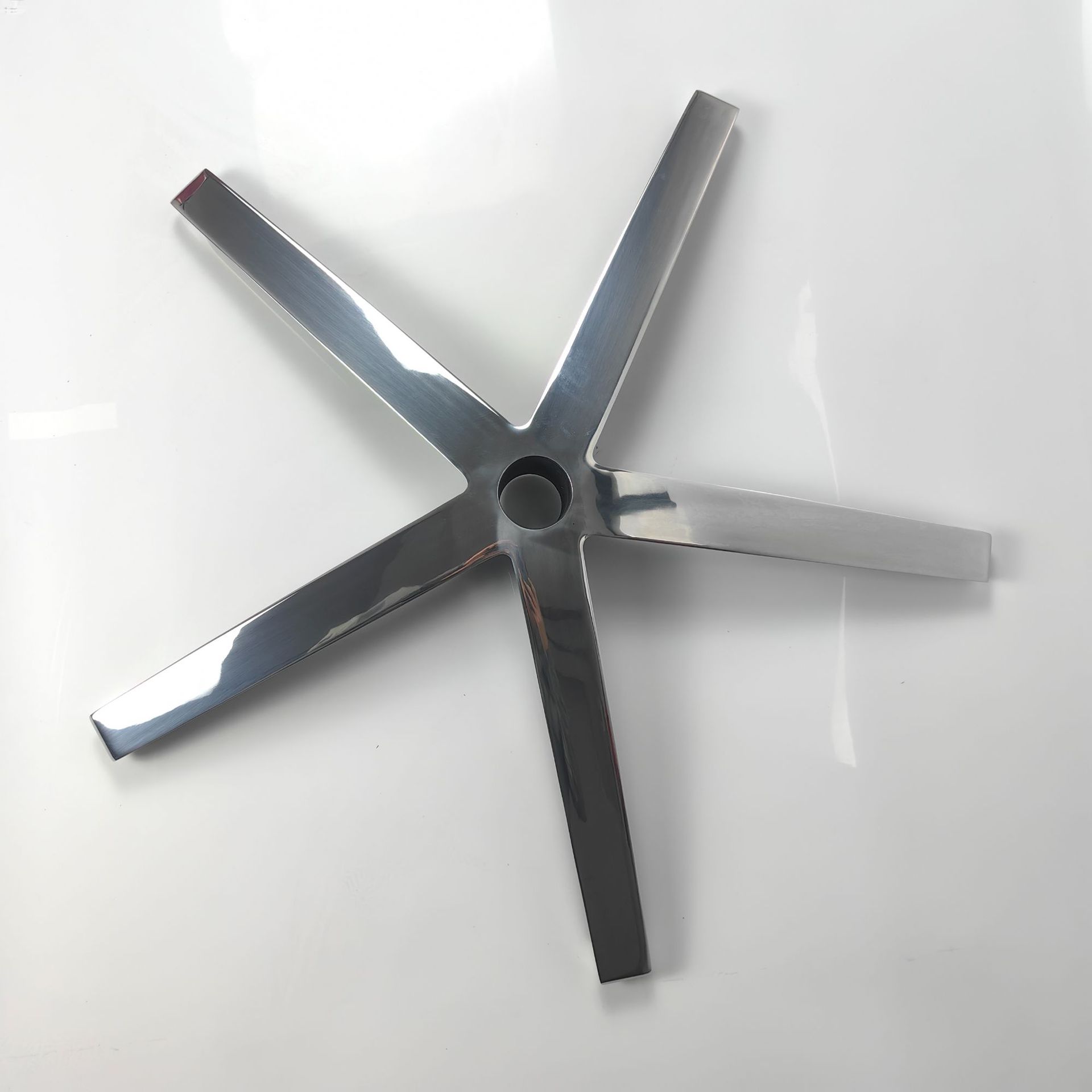 铝合金五星平脚转椅配件加厚底盘电脑椅底座椅子支架凳脚厂家批发